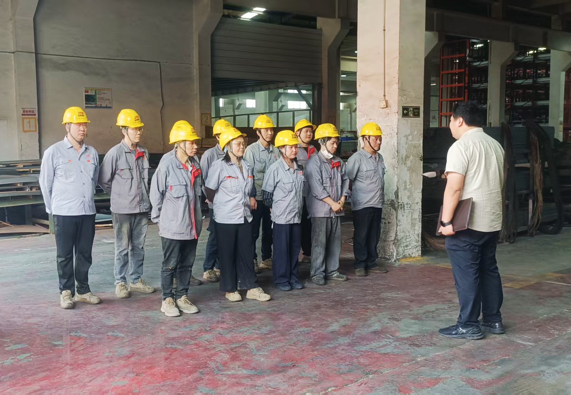 Derniers blogs de l'entreprise sur JINTA Import & Export Co., Ltd. Conducts Two Consecutive Specialized Trainings on Operational Safety